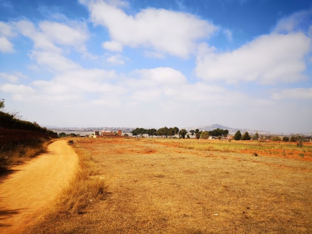 2-terrains-avec-belle-vue-a-vendre-a-ambohidratrimo-big-3