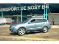 voiture-44-hyundai-santafe-2-a-vendre-sur-nosy-be-small-0